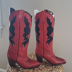 Vintage Paris Womens Red Leather Cowboy Boots Black Suede Panels 3" Heel S-6